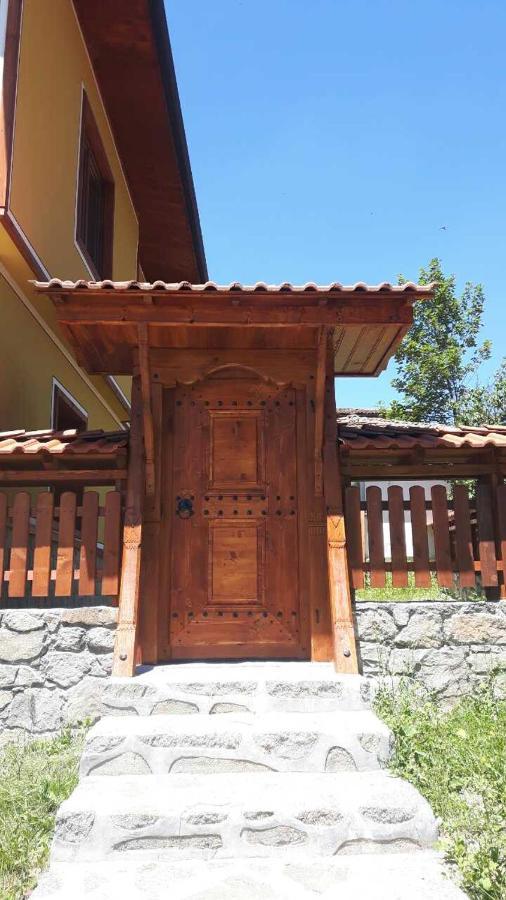 Къща За Гости Феникс Koprivshtitsa Exterior photo